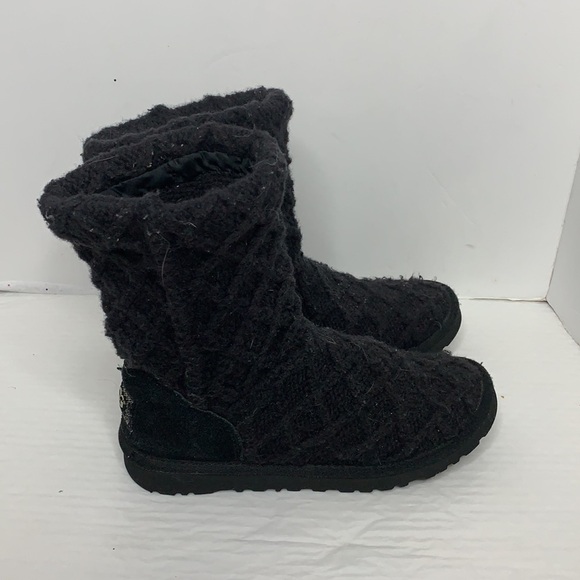 UGG Women's Lattice Cardy knit boots - Picture 2 of 8